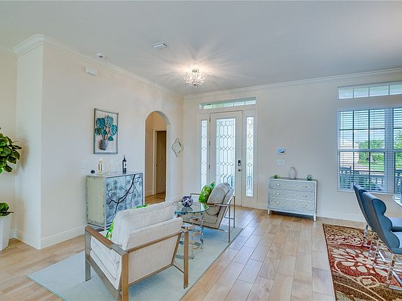 2nd image of 2537 Saint Lucia Cir