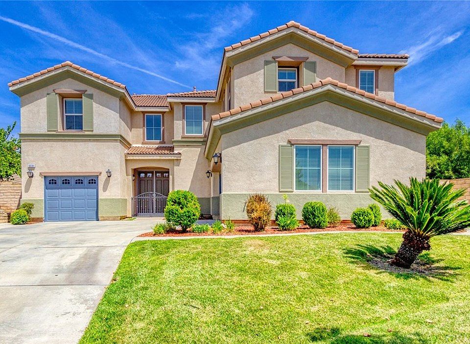 1st image of 5041 Thornberry Way
