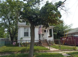 21 Front Ave, West Haven, CT 06516