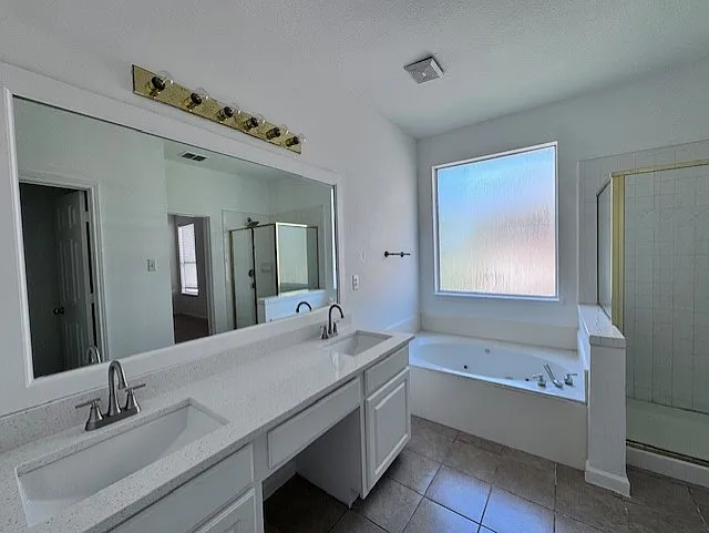 1525 Fallcreek Ct — Photo 11