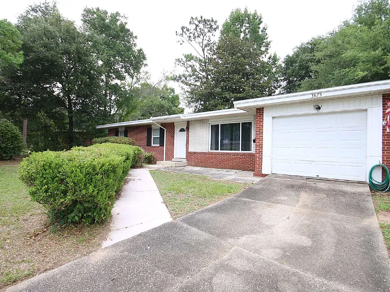 3875 Arbutus Dr — Photo 21