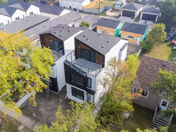 12031 124th St NW, Edmonton, AB T5L 0M8