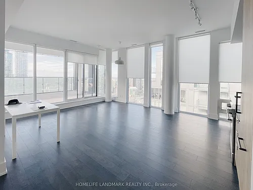 28 Wellesley St E #LPH3605 Photo 1