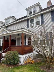 98 Everett St, Easthampton, MA, 01027