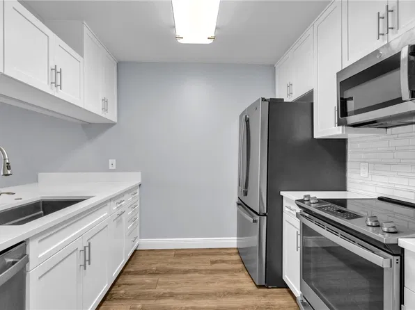 31 Plantation Dr APT 205, Vero Beach, FL 32966