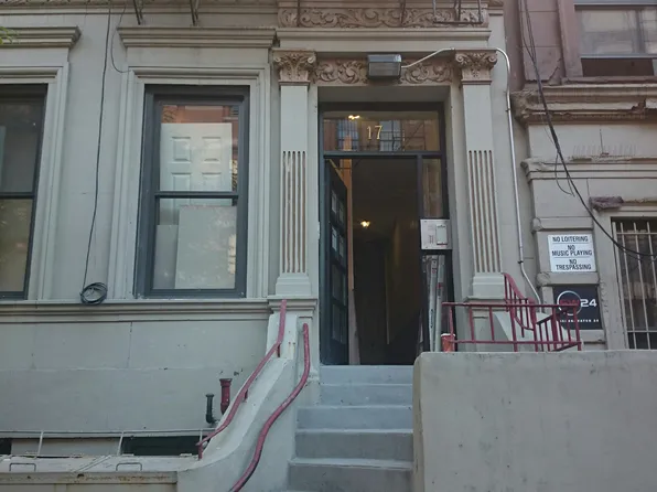 17 West 103rd Street