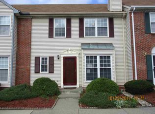 7 Matthews Ln #24, Washingtonville, NY 10992
