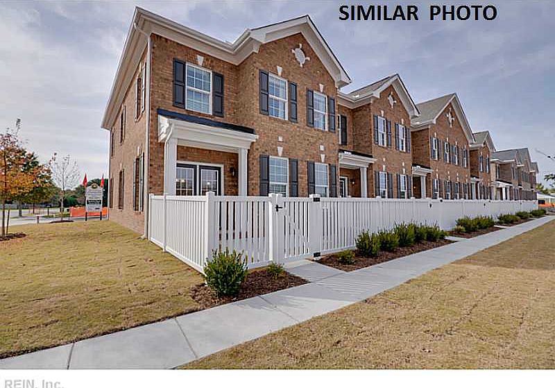 1st image of 1117 Winsford Ln #33
