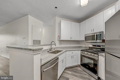 4417 Fair Stone Dr #103 Photo 1