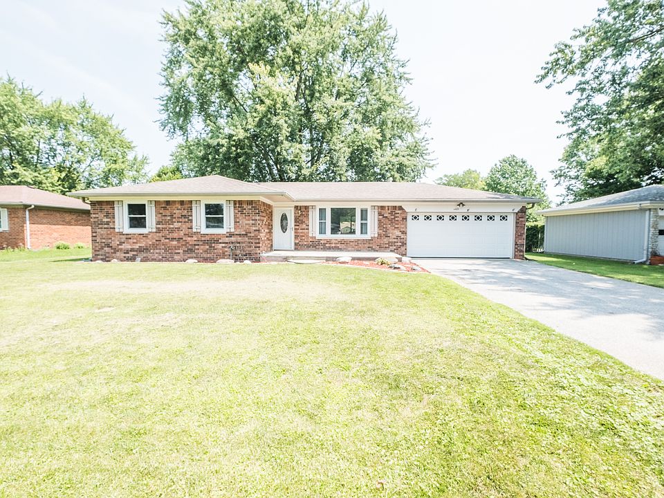 1st image of 4405 N County Road 1025 E