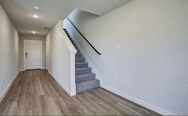 3 bed, 1566 sqft, $1,790 — Photo 4