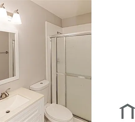 195 E Pacific Ave #2 — Photo 15