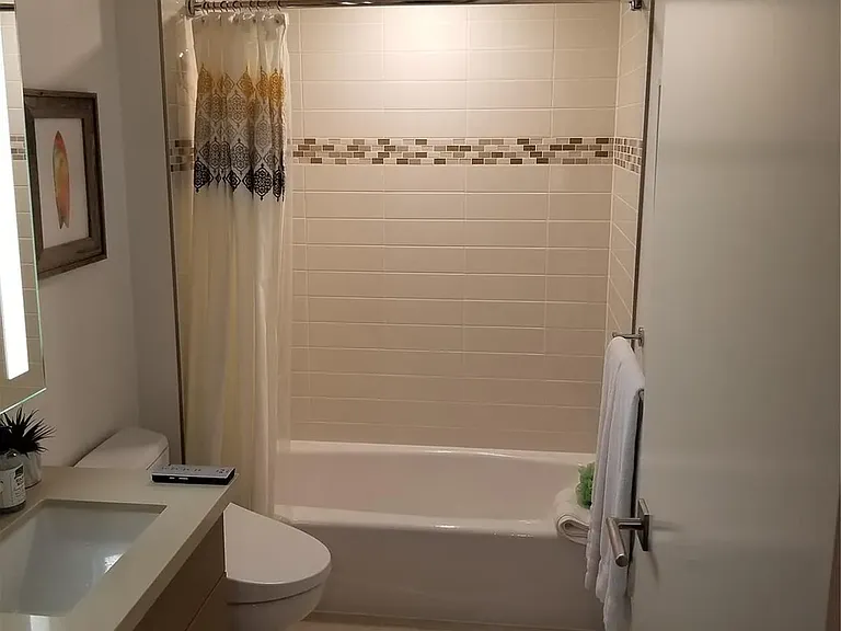 555 South St #3204 — Photo 3