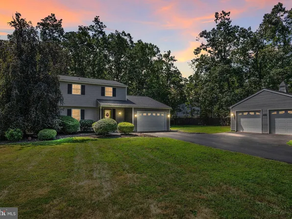 2182 Old Skippack Rd, Harleysville, PA 19438