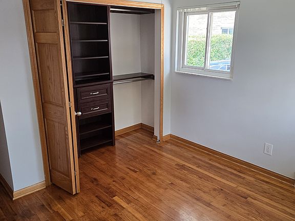 4th image of 20204 Blackburn St
