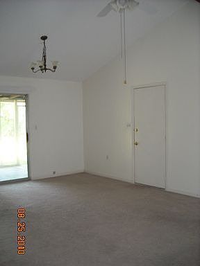 2nd image of 607 Schneider Dr