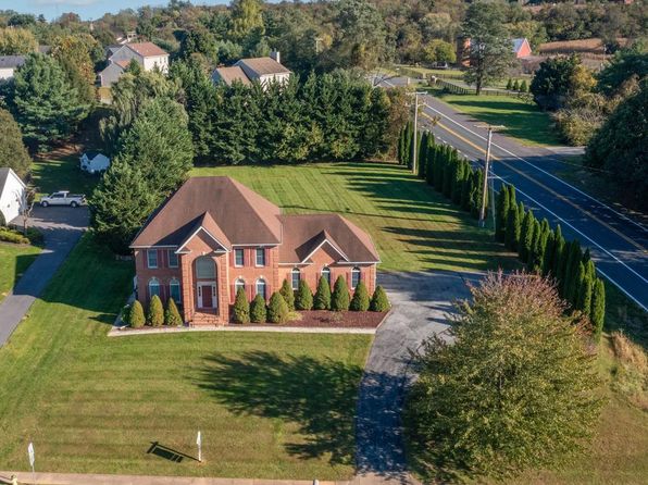 1249 Canon Way, Westminster, MD 21157
