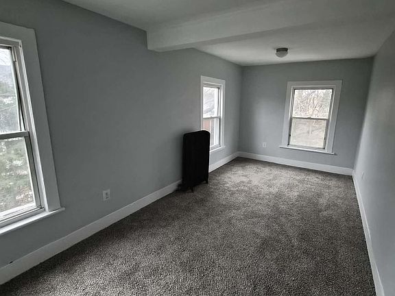 5th image of 428 N 6th St