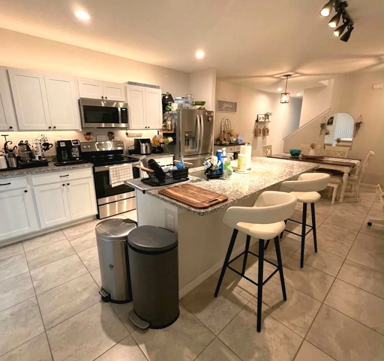 3 bed, 1632 sqft, $2,000 — Photo 4