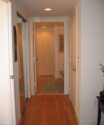 5th image of 1220 N Fillmore St Unit 509