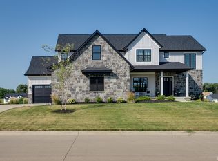 309 Madison Dr, Riverdale, IA 52722