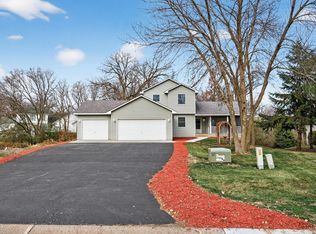 7004 256th St, Wyoming, MN 55092