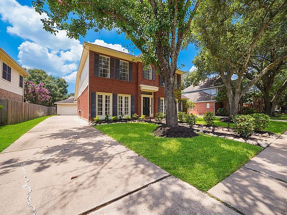 6018 Dabney Hill Ct, Sugar Land, TX 77479 | MLS #50855368 | Zillow