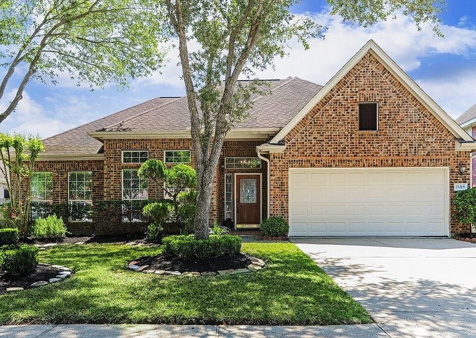 1st image of 21215 Concordia Park Ln