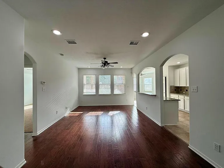 2814 Ridgeglen Ln — Photo 11