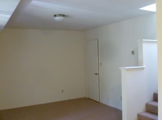 617 G St APT B, Davis, CA 95616