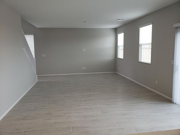 3rd image of 1521 Redolence