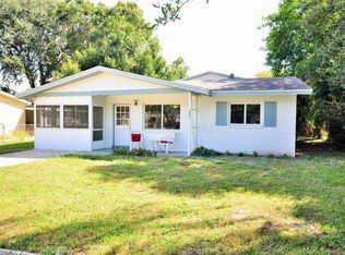772 60th Ave NE, Saint Petersburg, FL 33703