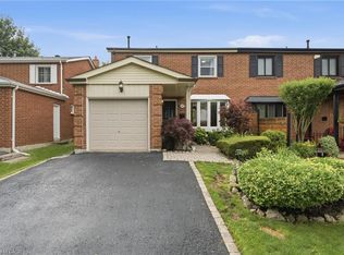 2367 Montgomery Dr, Burlington, ON L7P 4A6