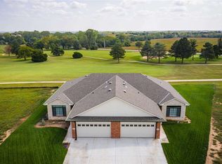 3108 Long Ct, Winfield, KS 67156