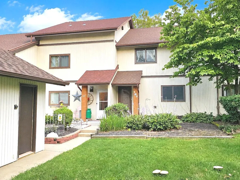 25 Village Dr