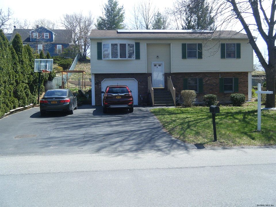 1st image of 26 Ahl Ave