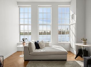 Austin Nichols House, Brooklyn, NY 11249