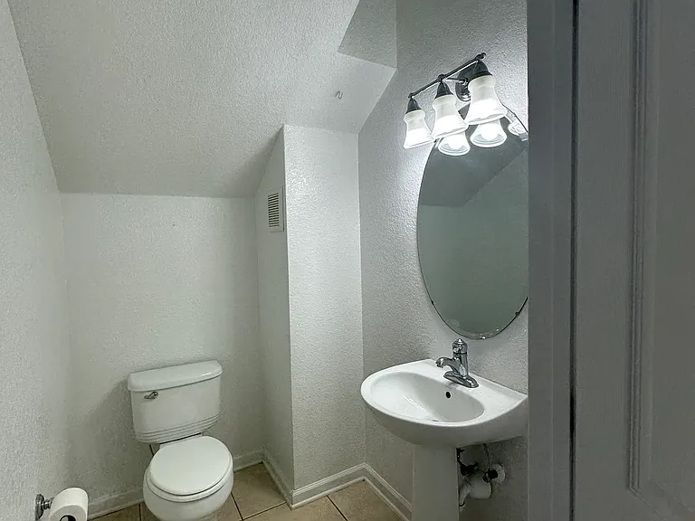 7741 Jailene Dr — Photo 9