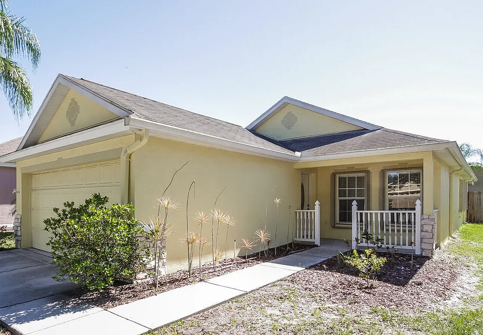 7623 Clovelly Park Pl