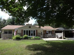 38 E Cleveland Ter, Hobart, IN 46342