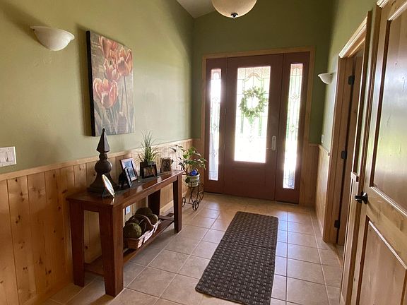 Entry foyer