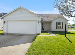 1367 Round Lake Rd, Greenwood, IN 46143