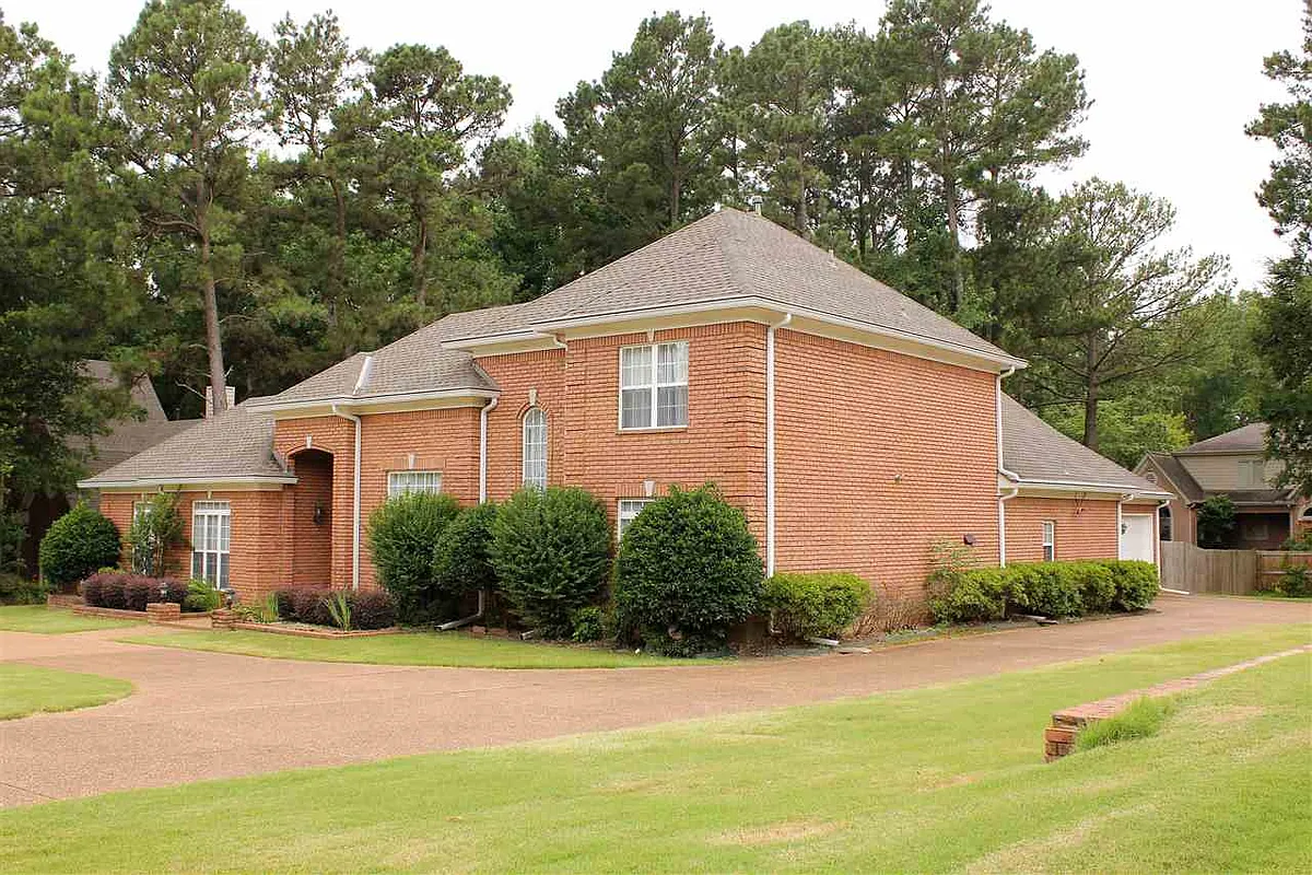 Building Photo - 355 S Forest Hill Irene Rd