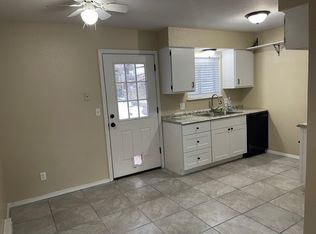 1310 S Lone Tree Rd APT A, Flagstaff, AZ 86001