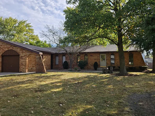 9609-9611 Lincoln St, Crown Pt, IN 46307