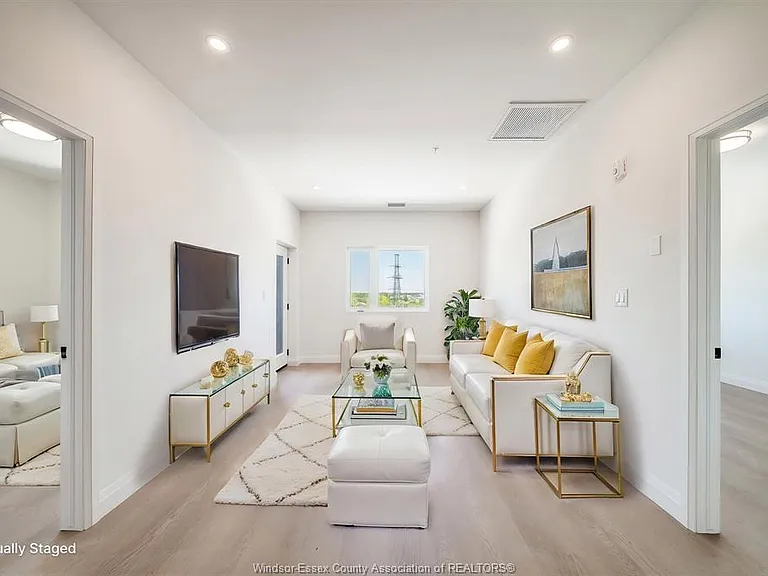 4300 Laurier Pkwy #539 — Photo 9
