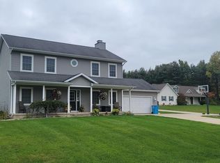 66027 Evergreen Ct, Sturgis, MI 49091