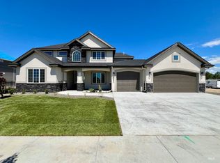 2082 E Brace St, Meridian, ID 83642