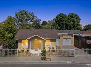 512 S Willowbrook Ave, Compton, CA 90220