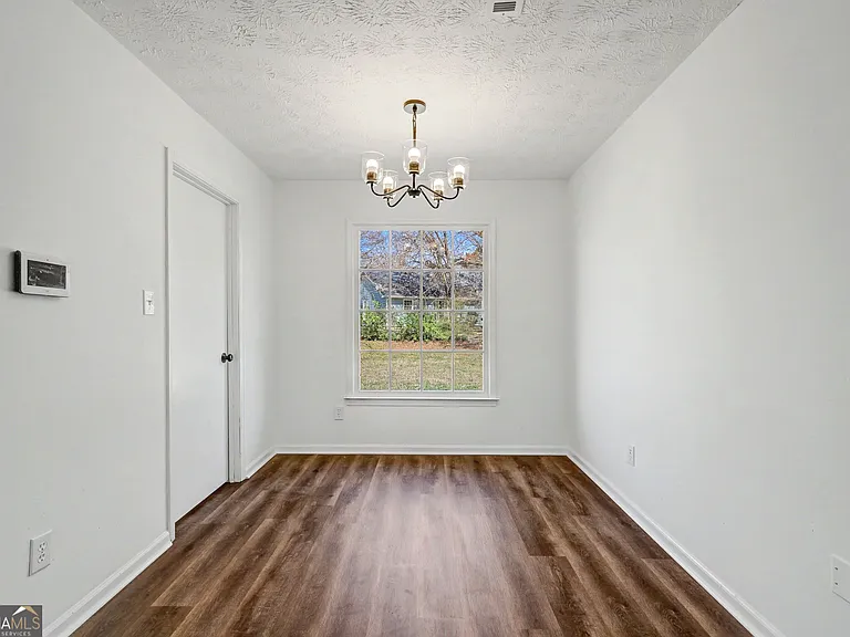 608 S Jeff Davis Dr — Photo 16